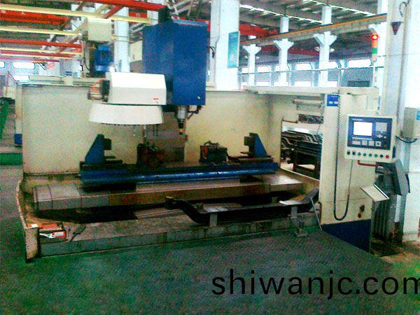 前軸(zhou)十(shi)孔加工專用立式(shi)加(jia)工