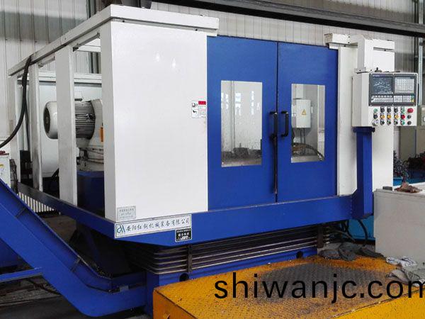 鉤(gou)尾框承(cheng)載(zai)麵加(jia)工(gong)機牀